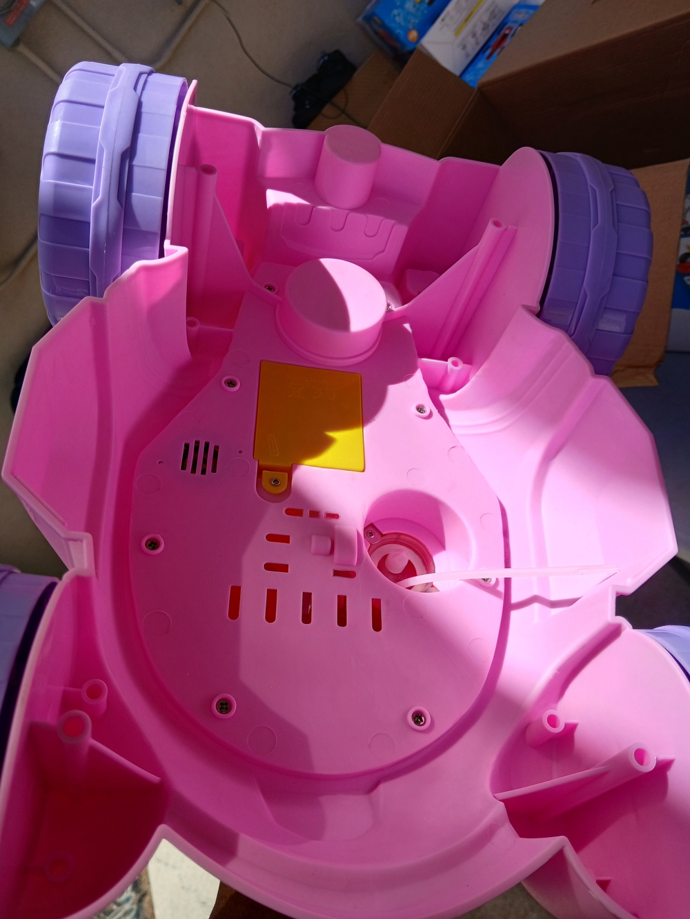 Kids Bubble Mower Push Toy - Pink - Picture 7 of 7